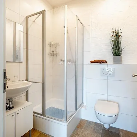 Nr 8 Dobbe Mit Garten * Aurich