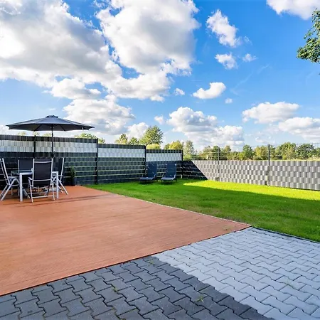 Nr 8 Dobbe Mit Garten *