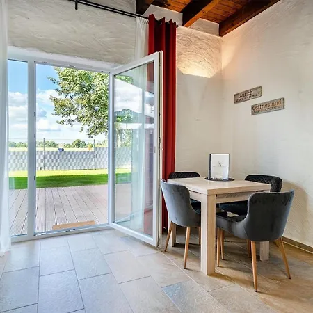 Nr 8 Dobbe Mit Garten * Aurich