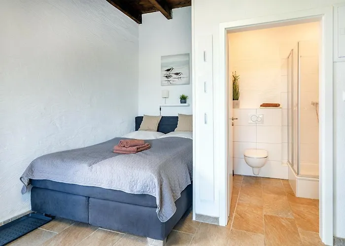 Nr 8 Dobbe Mit Garten Apartamento